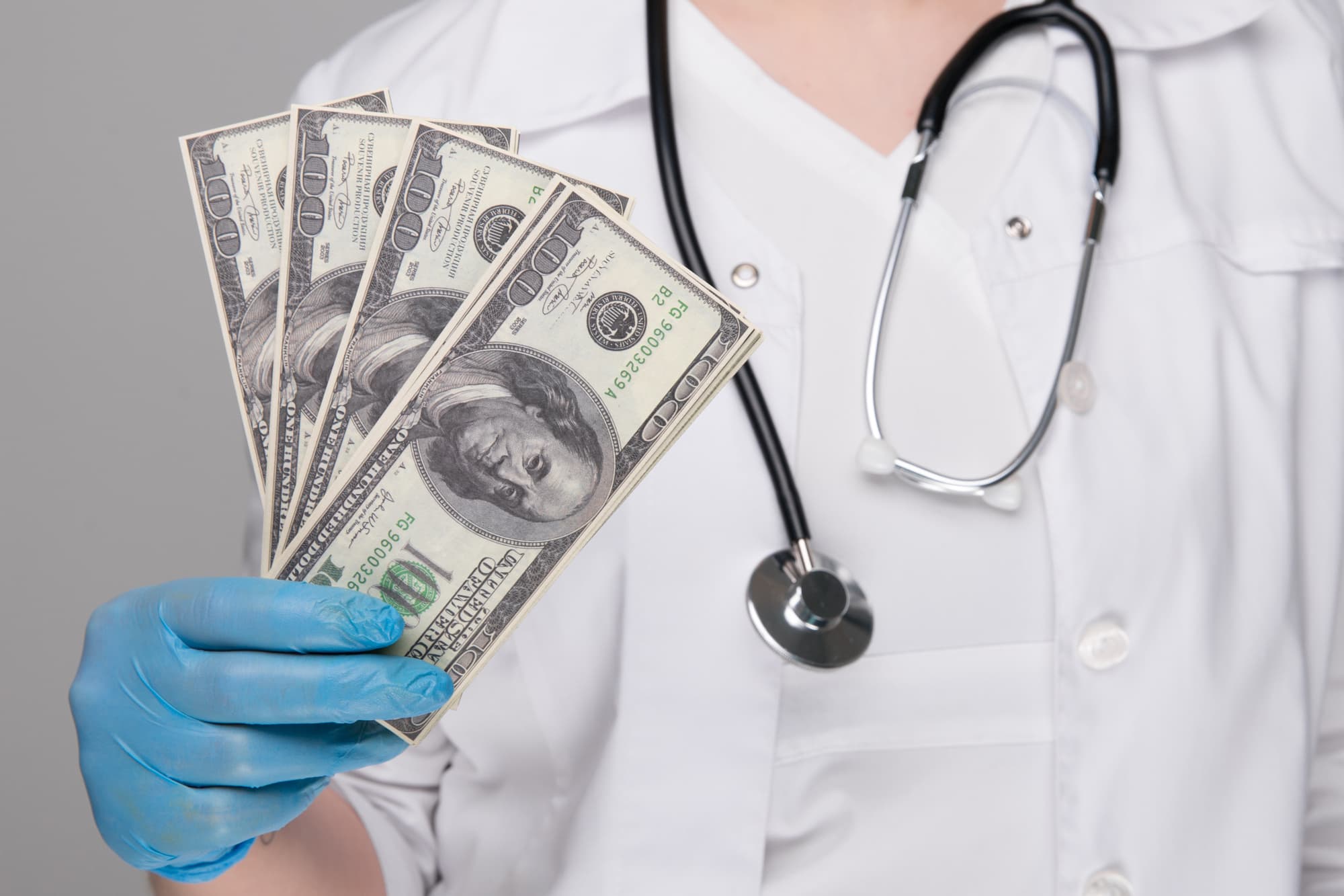 Top 7 Benefits of Working Locum Tenens as a Physician